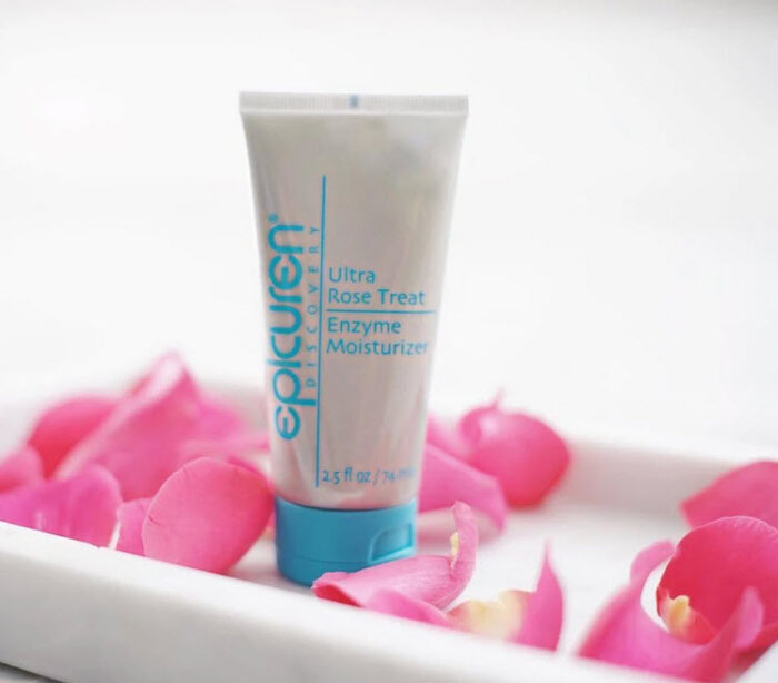 Ultra Rose Treat Enzyme Moisturizer Lifestyle